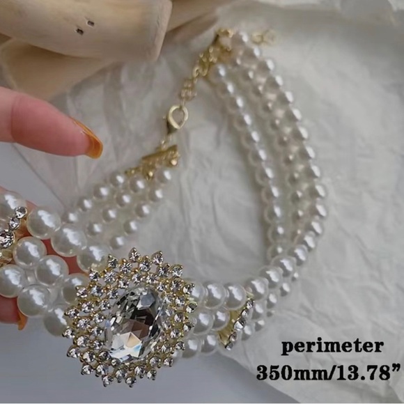 Vintage Glamorous Faux Pearl Choker Necklace - Picture 3 of 4